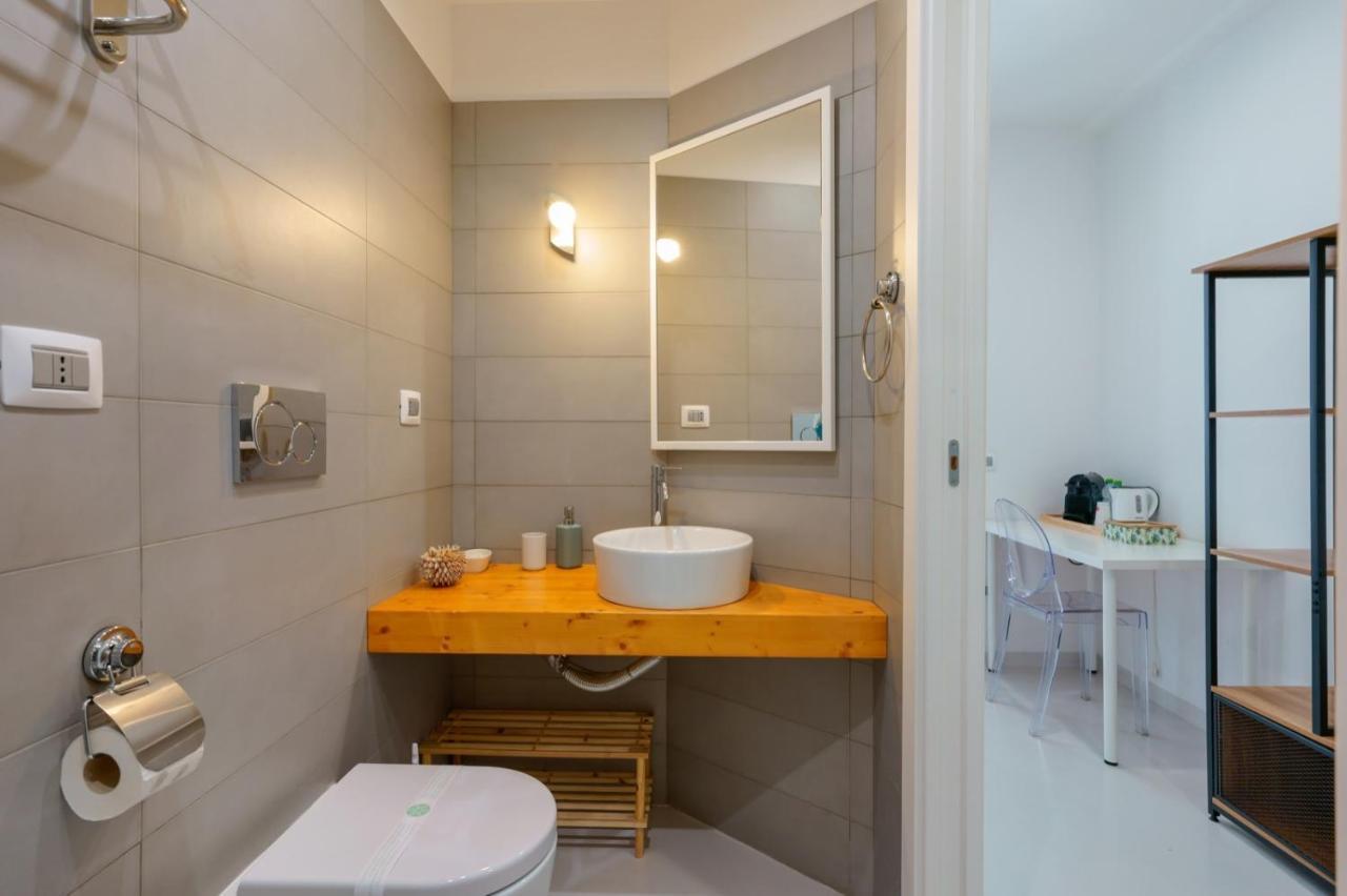 Lumiere Rooms - Eja Sardinia 칼리아리 외부 사진