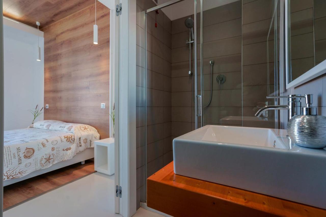 Lumiere Rooms - Eja Sardinia 칼리아리 외부 사진