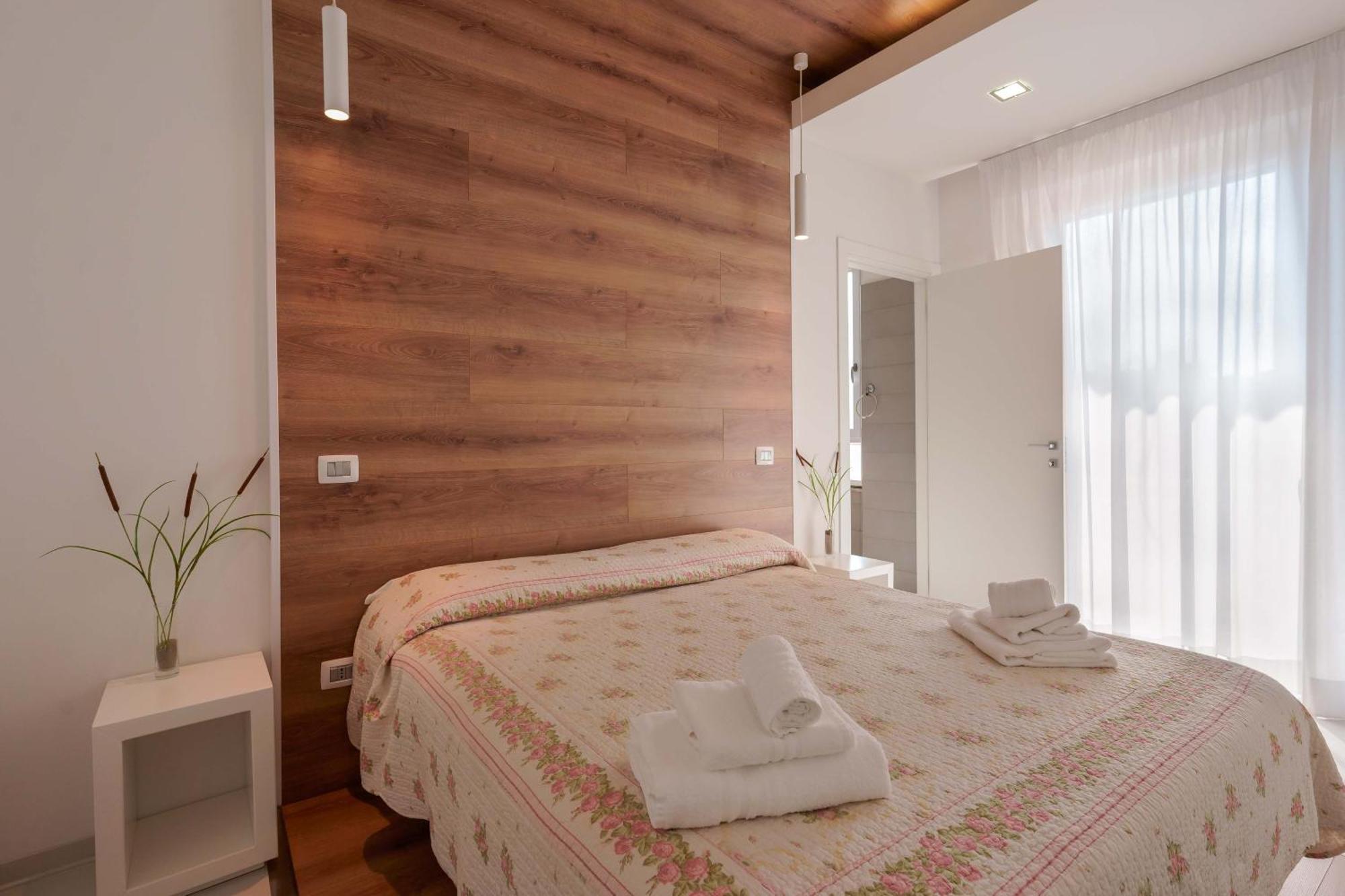 Lumiere Rooms - Eja Sardinia 칼리아리 외부 사진